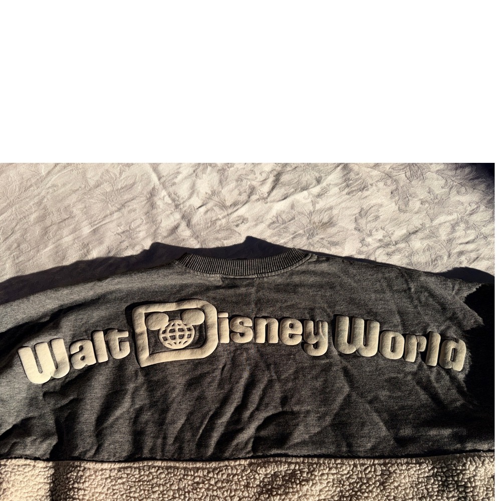 Disney World Spirit Jersey Women Grey Cream Sherpa Fleece Excellent Puff Print L